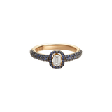Anillo Madame con Diamante y Pavé de Zafiros
