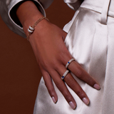 Anillo Noblesse Oblige Oro Blanco con Zafiro y Diamantes