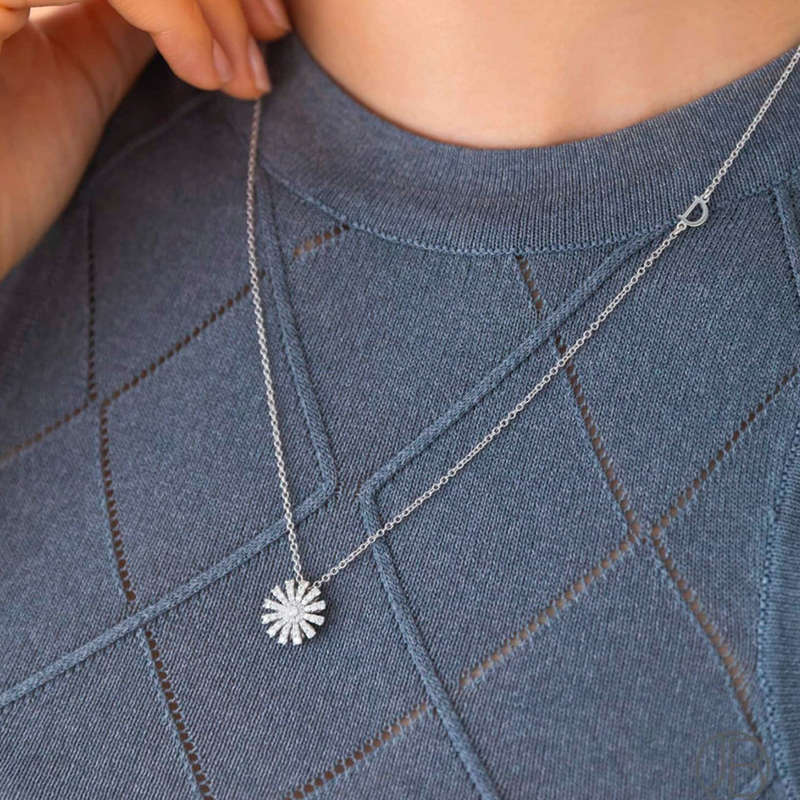 Margherita Collar with Diamonds