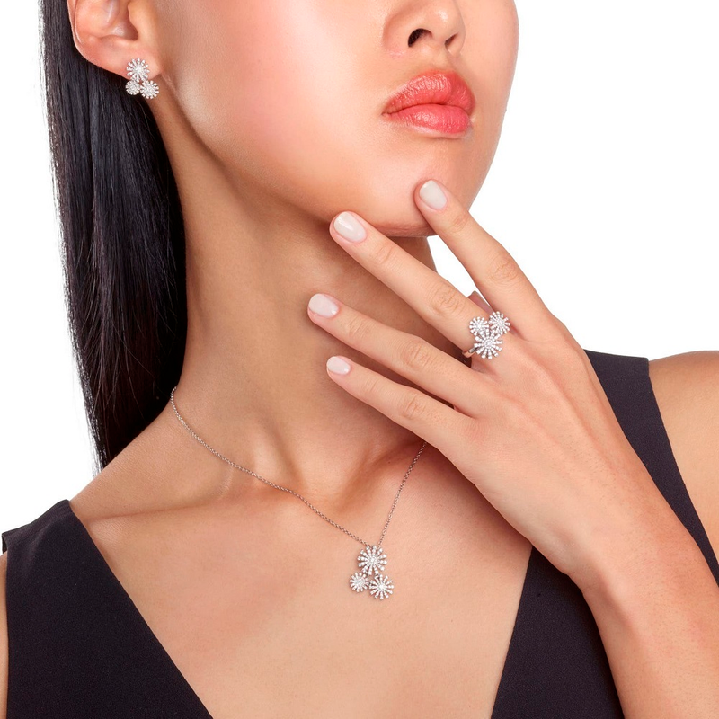 Margherita Anillo with Diamonds