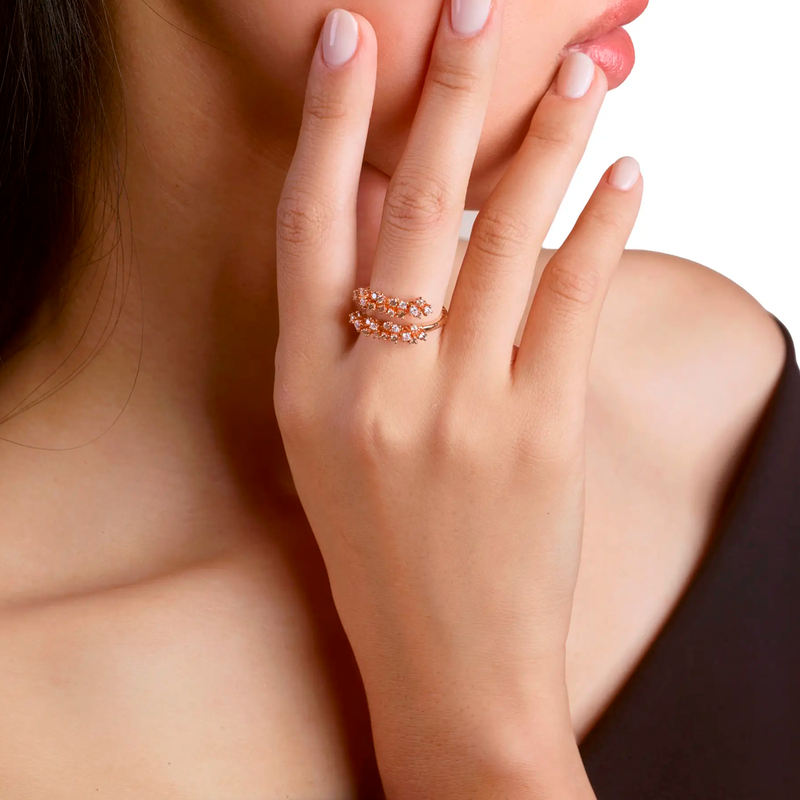 Mimosa Anillo with White and Brown Diamonds