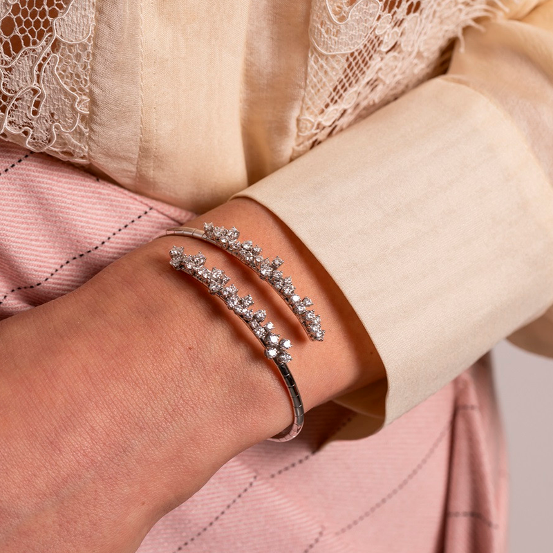 Mimosa Brazalete with Diamonds