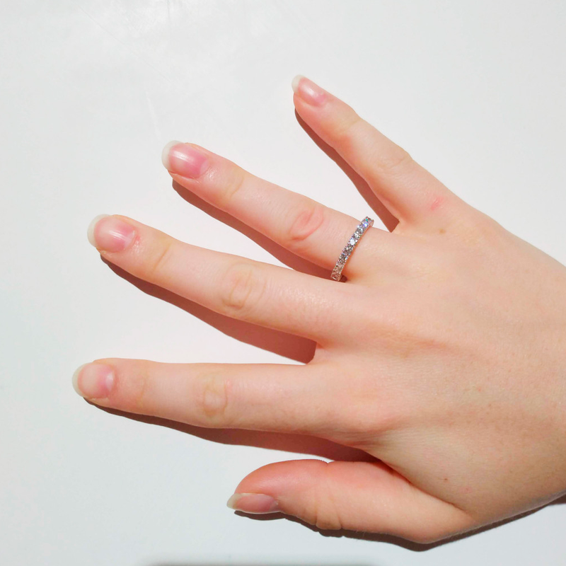 Veramore Anillo with Diamonds